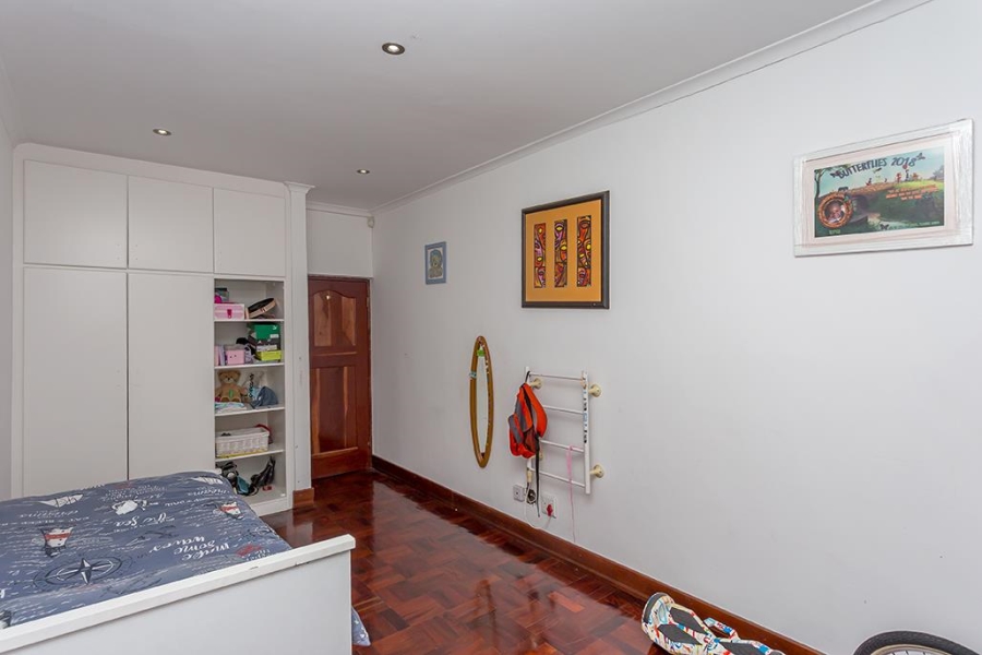 To Let 5 Bedroom Property for Rent in Milnerton Western Cape